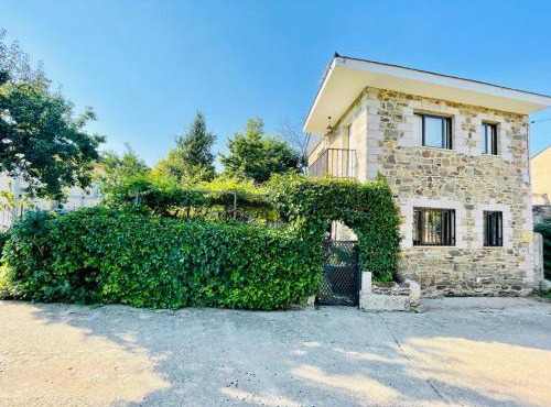 Agradable casa con chimenea, en zona tranquila de Sanabria