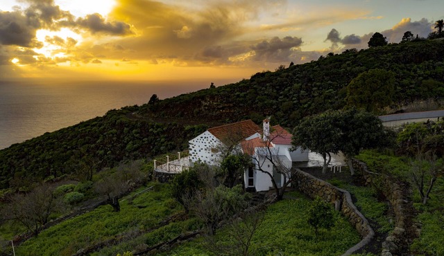 AN EXPERIENCE OF RELAXATION AND NATURE
