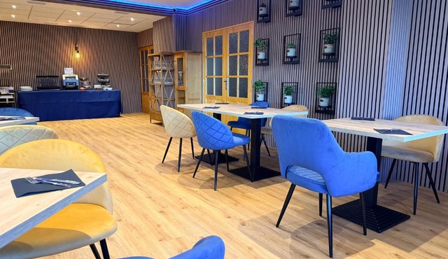 APARTAMENTOS Hotel TurMo
