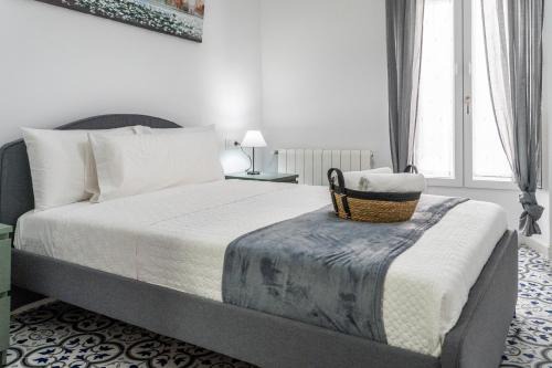 Apartamentos La Corrala