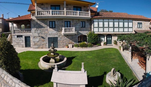 Apartamentos Río Sil-Casa Rural en Sober- Ribeira Sacra