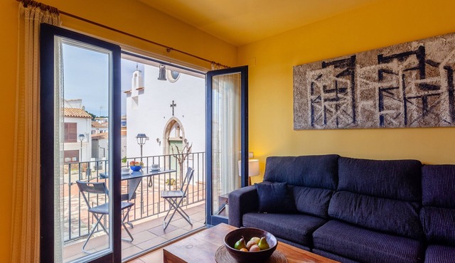 Apartment 'Antic Plankton Calella Palafrugell' with Balcony and Wi-Fi