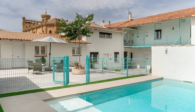 Apartment 'Raízes 22 - 1' with Shared Pool, Wi-Fi, and Air Conditioning