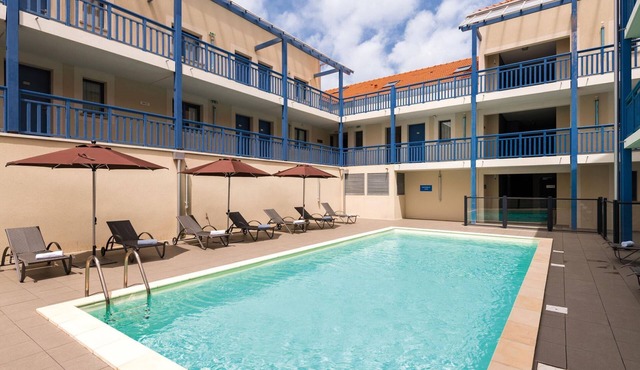 Apartment in Biscarrosse near Sandy Beach
