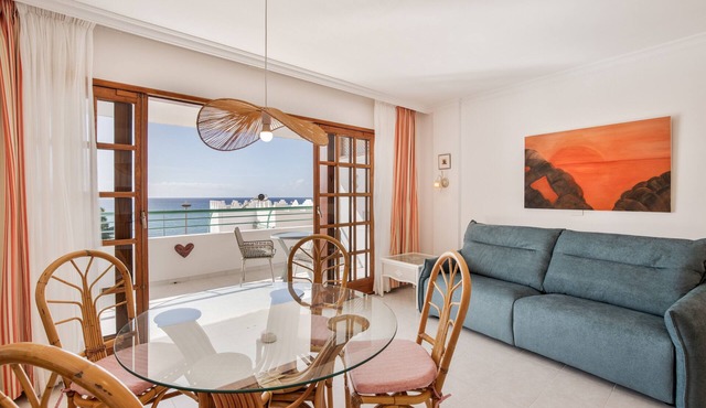 Apartment 'Playa Delphin 301' with Sea View, Balcony and Wi-Fi