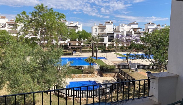 Arty Apartment La Tore Golf Resort- central, pool view, close to amenities