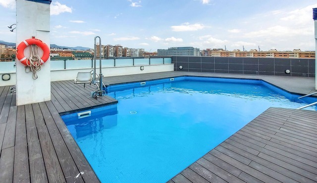 Awesome apartment in Málaga with WiFi