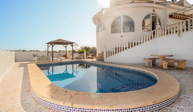 Awesome home in Ciudad Quesada