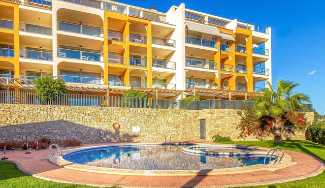 Beach front apartment in Villajoyosa with WiFi