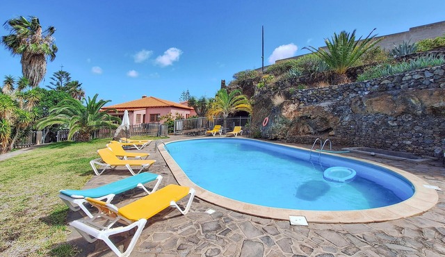 Beautiful home in Buenavista del Norte