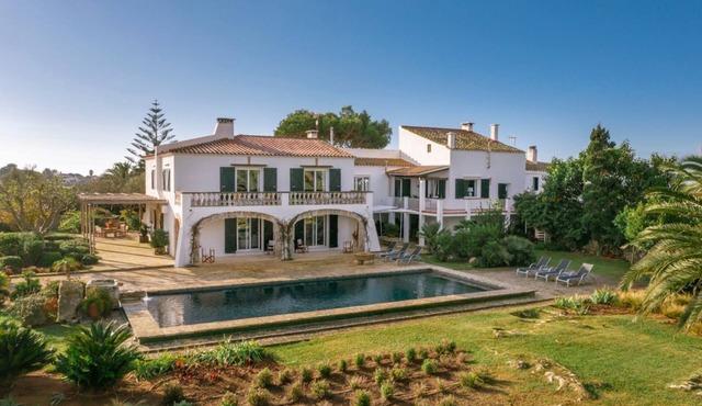 Binimasso Menorca - Six Bedroom Villa, Sleeps 12