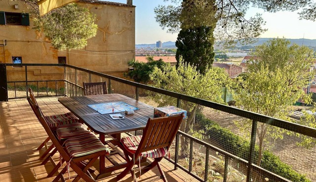 Casa amb Piscina i Jard a Palam s per 6 Persones