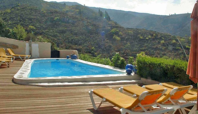 Casa Azul with shared swimming pool