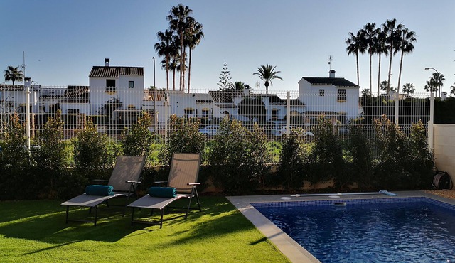 Casa Blanco - Luxury Detached Villa