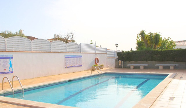 Casa Blava Léscala | B&Q | Pool&Tennis | Terrace