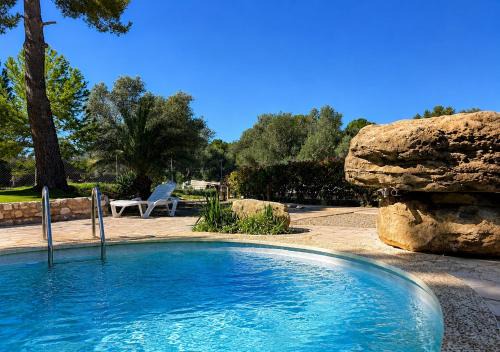 Casa con vistas, piscina y animales de granja, LA CASETA