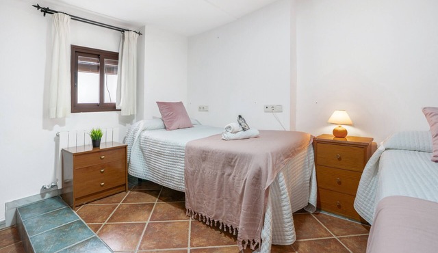 Casa Cubo Rural Home H8 – Authentic Andalusian Charm