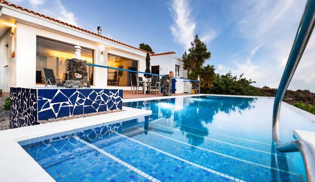 Casa Isabel by Interhome