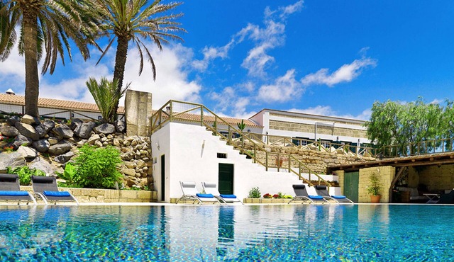 Casa Lagar with shared swimming pool