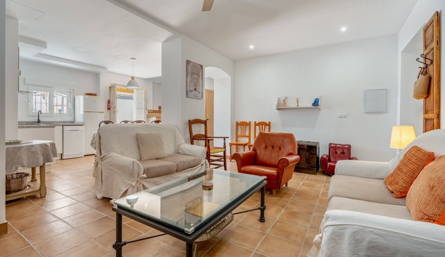 Casa Mercedes for Large Families. Air Conditioning