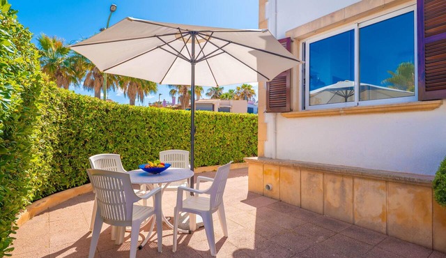 CASA TOLA - Beautiful house with a terrace in Colònia de Sant Pere and free Wi-Fi