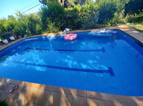 Casita de invitados con piscina privada