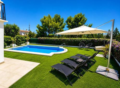 Chalet pareado con piscina privada en Alcocebre - Dos plantas independientes -