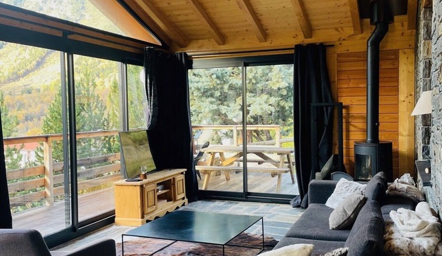 Chalet Pyrénées, 9 pers, near Pas de la Case