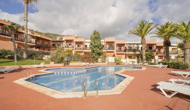 CHL La Mareta: cozy apartment with pool