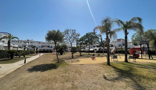Condado De Alhama Apt-pool-park-parking-sleeps4