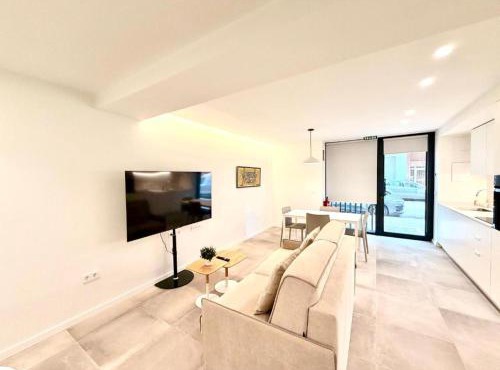 Convenient Valencia Studio Near Nou Mestalla & Metro