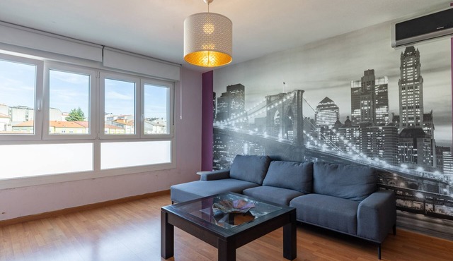 Cozy Family Apartment with Wi-Fi in Ordes