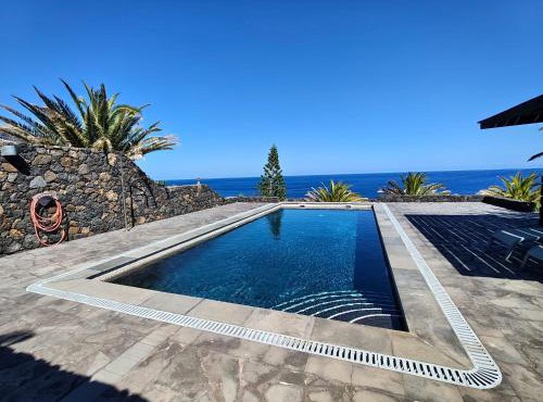 El OASIS del Hierro Piscina y Espectaculares Vistas al Mar