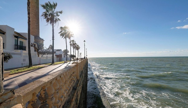 El Paseo Del Faro - House In Chipiona. Free Wifi