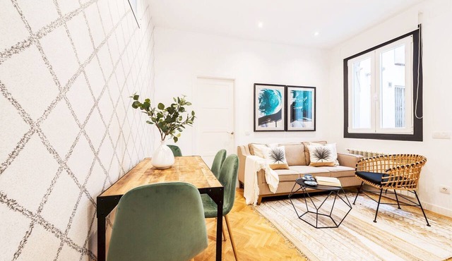 Genteel Home Atocha - Two Bedroom Apartment, Sleeps 4