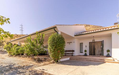Gorgeous Home In Atarfe