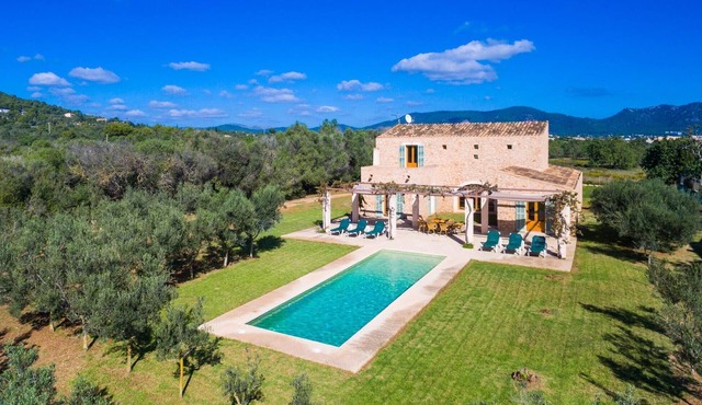 Gorgeous home in Son Servera