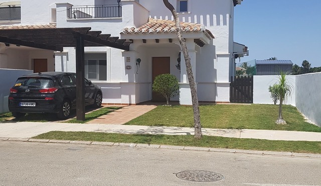 Great Frontline Golf Villa With Private Pool And Free Wi-Fi