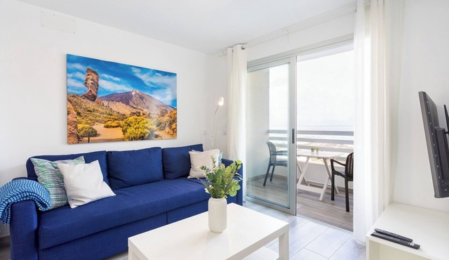Home2Book Ocean Breeze Terrace Stay, Mesa del Mar