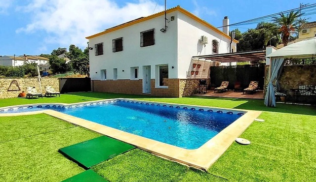 Homerez - Apartment in Los Prados, Málaga