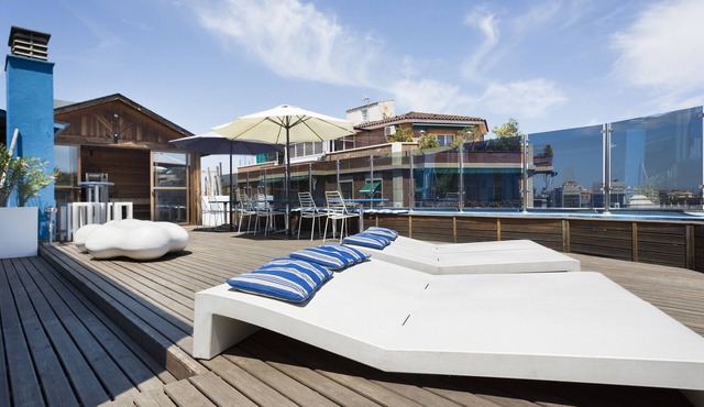 Hotel Acta Azul