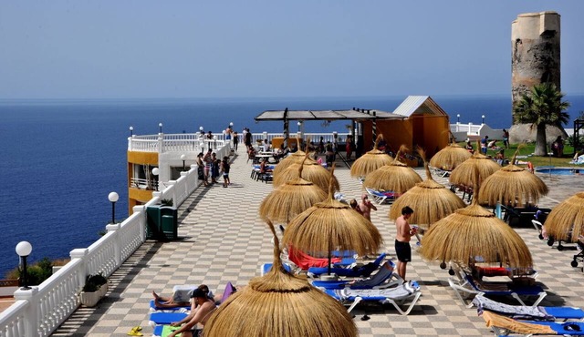 Hotel Salobreña Suites