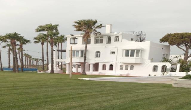 Isla Verde 9: Your Private Escape on the Cadiz Coast
