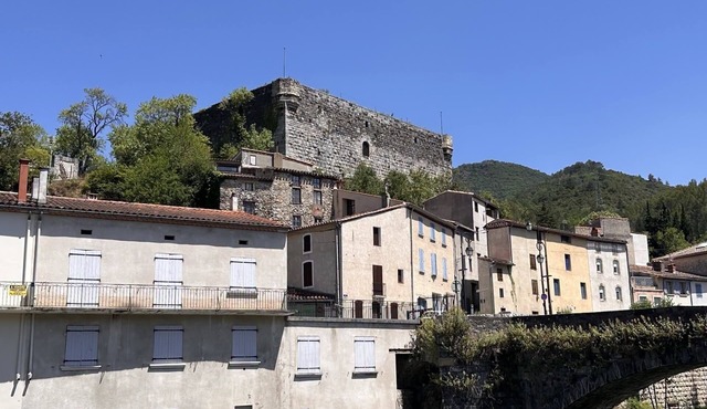 La Maison du Quai - Proche des Grottes du Planal