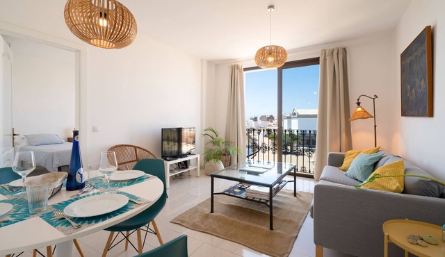 LIVING EL CHARCO-Perfect Views & Location