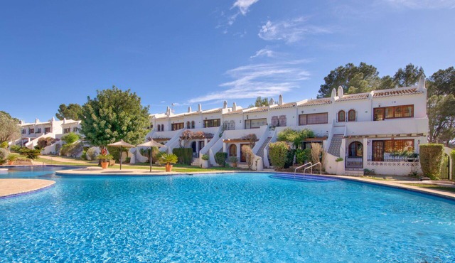 Lovely apartment for 3 guests with pool, WIFI, TV and terrace