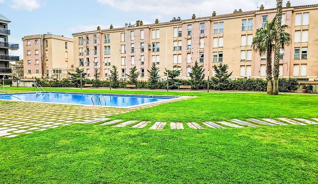 Lovely apartment for 6 people with WIFI, pool, TV and terrace