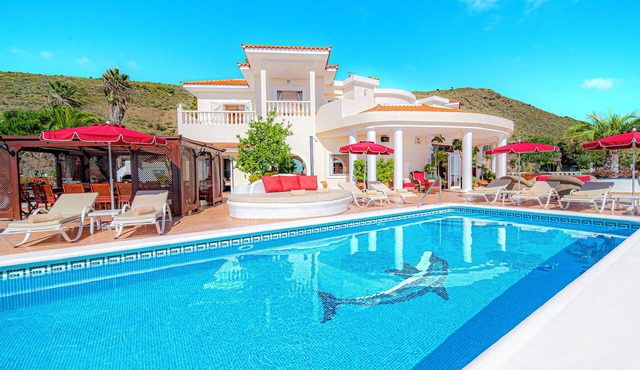 Luxury Villa Adeje | Heated Pool, Cinema, Gym & Panoramic Sea Views, Privacy