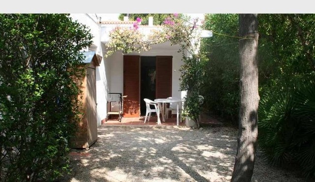 Maisonette with garden, terrace and barbecue 350m from the sea in Calafat