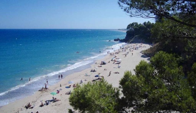 Maisonette with terrace, sea at 300m, quiet and family environment